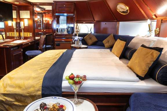 Ship accomodation
